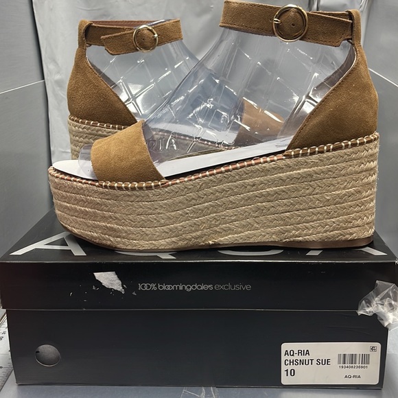 BNWT Aqua Platform Wedge Espadrille Sandals Tan sued Ria 10 - Picture 1 of 9